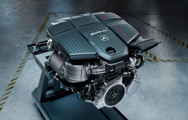 メルセデス・ベンツGLCクラスの高性能モデル「メルセデスAMG GLC 53 4MATIC＋」が日本上陸。導入記念限定モデルとして「Edition Dark Performance」も設定