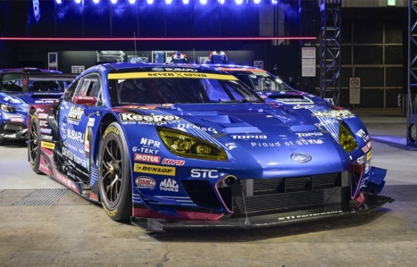 SUBARUが現行WRXの日本仕様では初となる6速MTを採用したSTIコンプリートカー「WRX STI Sport♯」を東京オートサロン2026で初公開