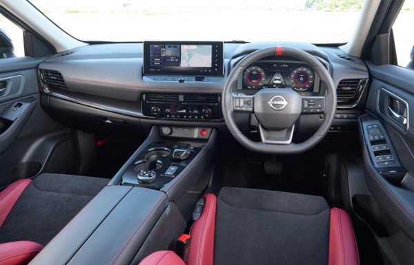 「情熱体験をもたらすグランドツーリングSUV」をコンセプトに開発した日産エクストレイルNISMOが登場