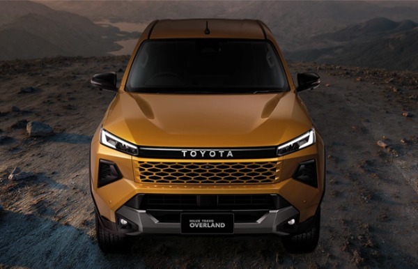 約10年ぶりに全面改良した新型トヨタ・ハイラックスがタイでワールドプレミア。日本市場にはディーゼルモデルを2026年年央に発売予定