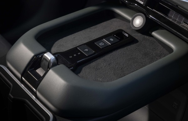 SUBARUがニューヨーク国際オートショー2026においてBEVモデルの新型3列シートSUV「ゲッタウェイ」を世界初公開