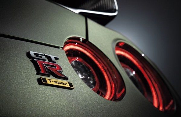 日産GT-Rの2022年モデルが発表。いっそうの進化を果たした2つの特別仕様車「T-spec」を新設定