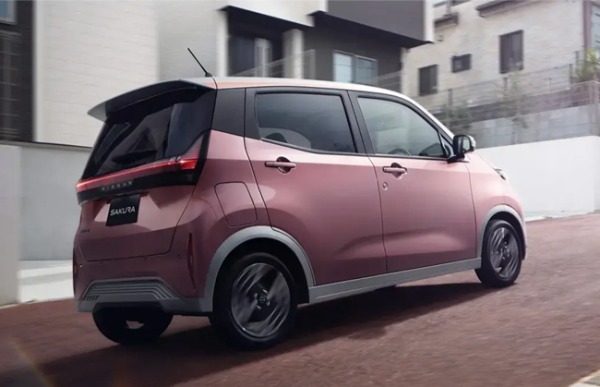フロントフェイスを刷新した軽EVの日産サクラが受注を開始。発売は本年夏を予定