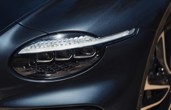 ベントレー・コンチネンタルGT／GTCのSシリーズが“ハイパフォーマンスハイブリッド”を新搭載