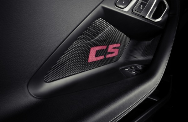 サーキット走行を志向したBMW M2の特別なハイパースポーツモデル「M2 CS」が日本上陸