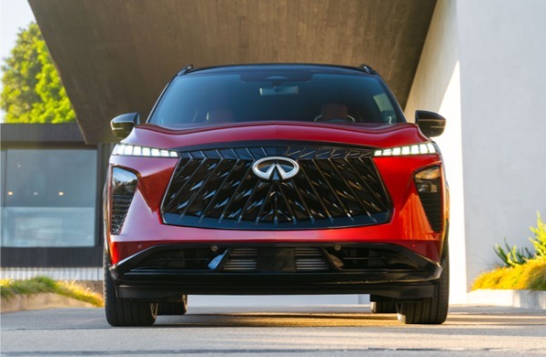 日産の高級ファストバックSUVの新型インフィニティQX65が初公開