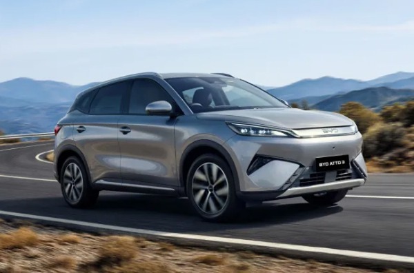 BYDの電気自動車SUV「ATTO 3」が大幅アップデートで「ATTO 3 EX」に進化。新たにAWDモデルを設定