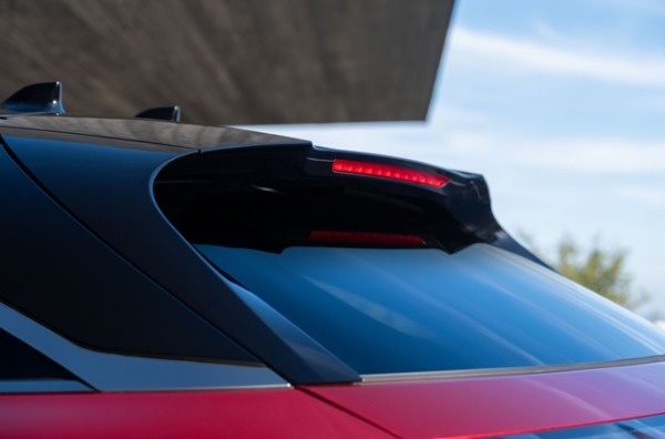 日産の高級ファストバックSUVの新型インフィニティQX65が初公開