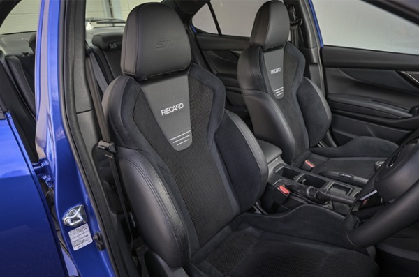 SUBARUが現行WRXの日本仕様では初となる6速MTを採用したSTIコンプリートカー「WRX STI Sport♯」を東京オートサロン2026で初公開