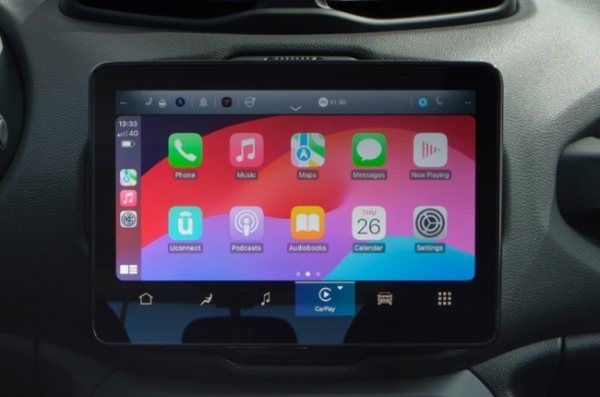 “北極星”の名を冠したジープ・レネゲードe-Hybridの特別限定モデルが日本上陸