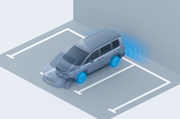 力強い走りとスタイリングをより進化させた改良版の三菱デリカD:5の発売が2026年1月9日に決定