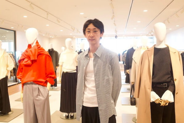 クリエイティブディレクター就任3シーズン目を迎えた村田晴信が提案する「プラステ」の大人のレイヤード