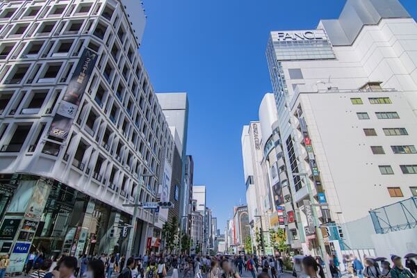 いづも巳之助の一株コラム:百貨店の7月の免税売上高はどうなるか?