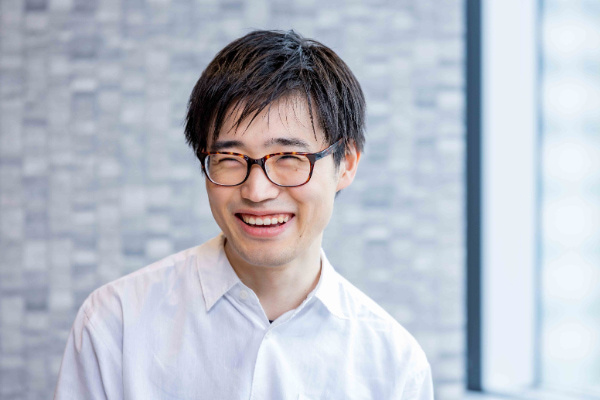 金田 燎弥氏