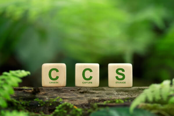 CCSとは何か？メリットや課題、国内外の取り組み事例を紹介