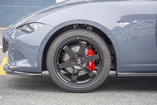 マツダが【S耐DNA】を公道にリリース。MSRロードスター&12Rが示す次世代スポーツカー像