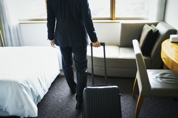 ホテル・観光・旅行業界のオーナー社長へのドアノックに活用できる業界ニュース10選