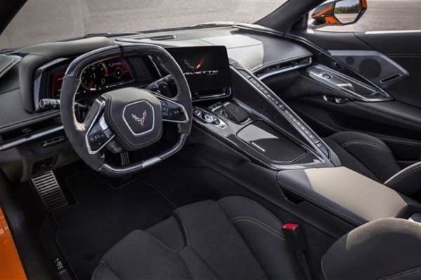 シボレー・コルベットの高性能バージョン「Z06」が2023年モデルを発表