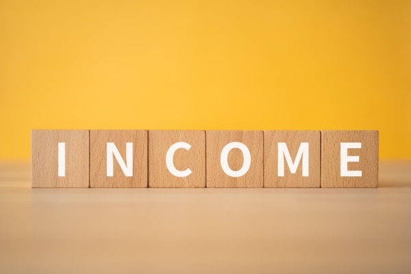 サイドFIREに必要な資金はいくら？3000万円？2000万？年代・生活費別のシミュレーション＆計算方法