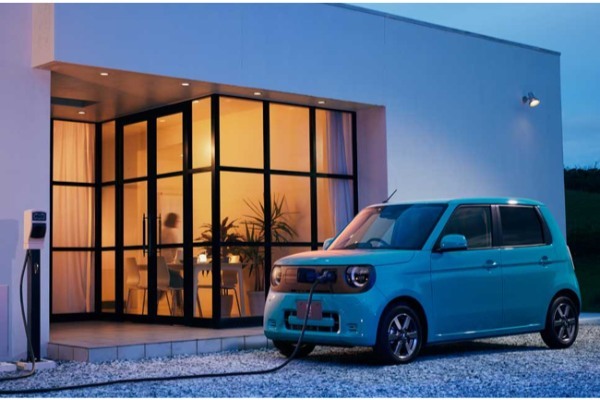 新型軽乗用EVのホンダN-ONE e:がついに発売。航続距離は軽EVトップの295kmを実現
