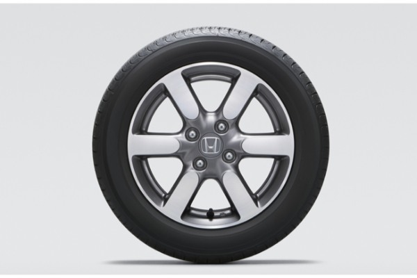 新型軽乗用EVのホンダN-ONE e:がついに発売。航続距離は軽EVトップの295kmを実現