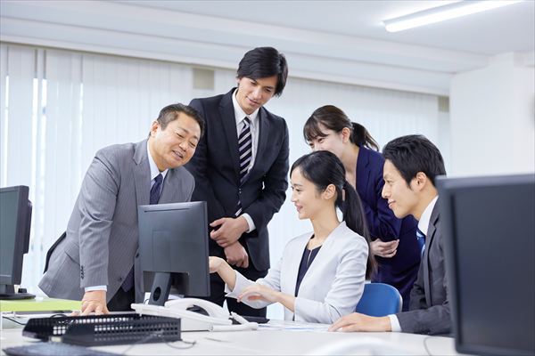 仲のいい会社員
