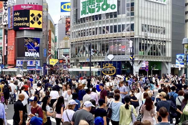 中国の報復措置でインバウンド株が一斉急落　三越伊勢丹、資生堂、良品計画が10％前後の下落