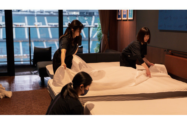 ホテル(写真提供=SQUEEZE)