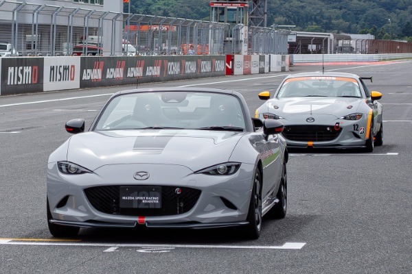 マツダが【S耐DNA】を公道にリリース。MSRロードスター&12Rが示す次世代スポーツカー像