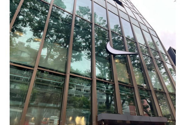 東京・原宿の「ナイキ 原宿」が増床オープン　ランニング分析ツール「NSRL Form」を日本で初導入