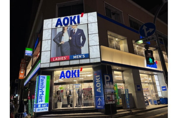 「快活CLUB」「コート・ダジュール」が775店舗まで拡大　エンタメ事業が下支えするAOKIホールディングスの第3四半期