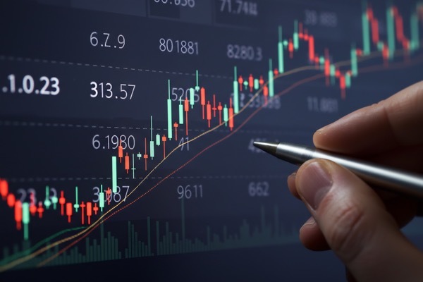 金利上昇続く国内債券市場、10年債、30年債に金利上昇余地