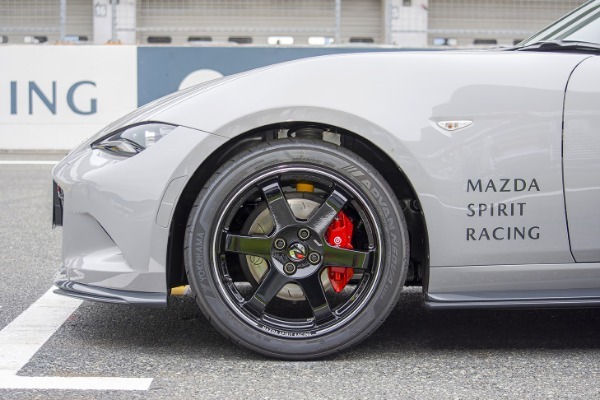 マツダが【S耐DNA】を公道にリリース。MSRロードスター&12Rが示す次世代スポーツカー像