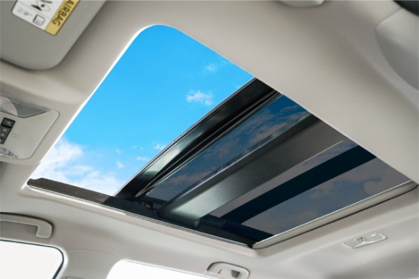 光岡自動車がブランド初のSUV「バディ」のハイブリッドモデルを150台限定で再販売