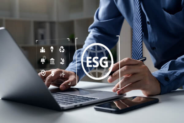 ESG経営とは？導入のメリットや具体的な取り組みを紹介