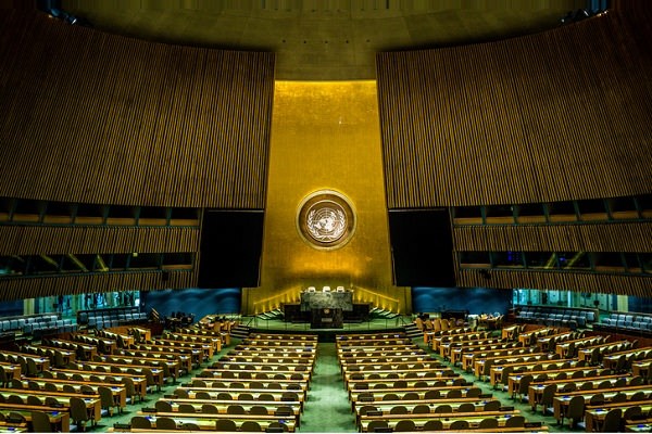 国連,トウシル