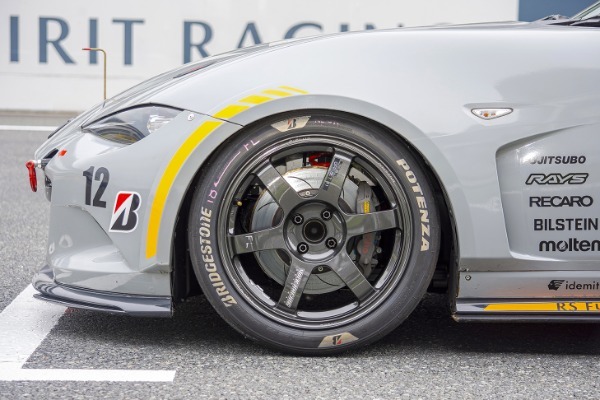 マツダが【S耐DNA】を公道にリリース。MSRロードスター&12Rが示す次世代スポーツカー像