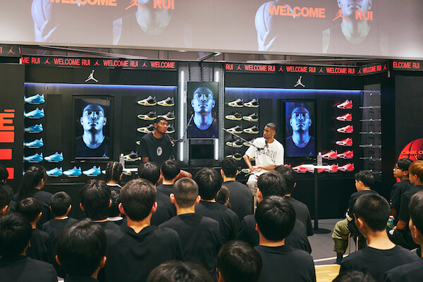 八村塁選手が「ジョーダン ブランド」のトークイベントに登壇　クリッパーズ移籍へ「もっと頼られる選手に」