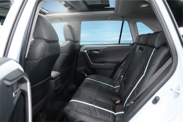 光岡自動車がブランド初のSUV「バディ」のハイブリッドモデルを150台限定で再販売