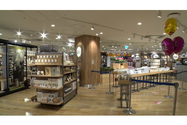 「スリーコインズ」は3年後に分社化へ　パルグループHD、5期連続で最高売上　