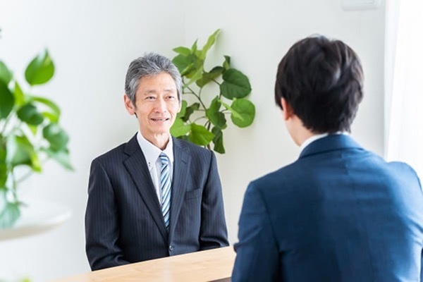 70歳以上まで働ける企業は何% ? 「収入の柱を増やす」視点も持とう