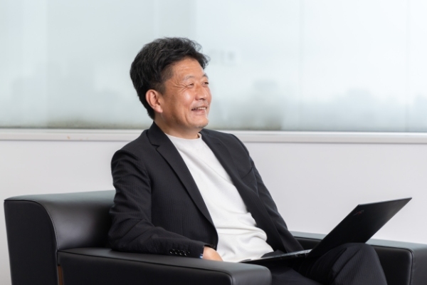 塩崎 貴一氏