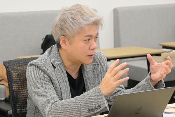 新エフエイコム株式会社 技術総括・飯野英城氏