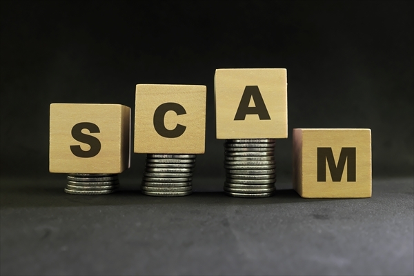 Investment scam, fraud and Ponzi scheme concept