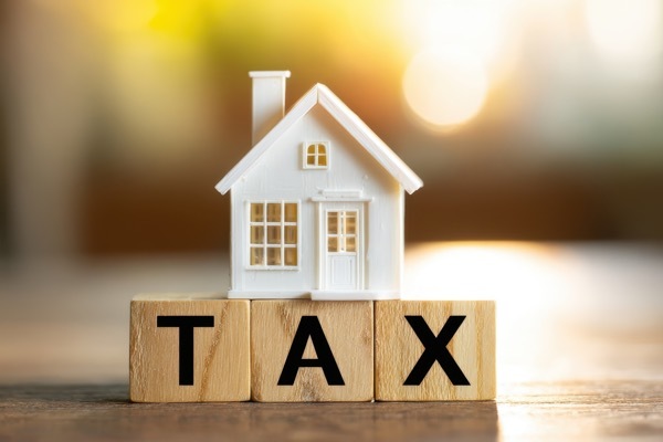 固定資産税が高いと感じたら。値上がりの正体と、資産価値上昇を味方につける不動産運用の視点