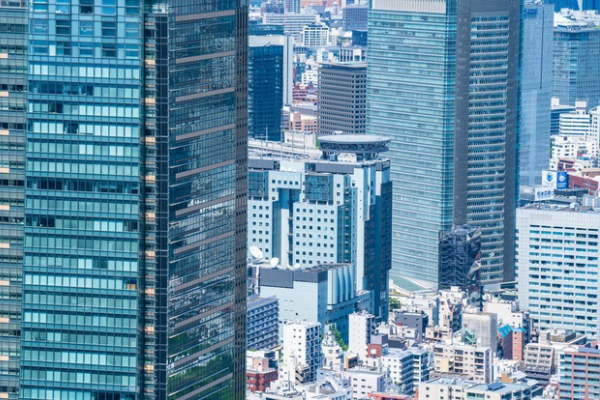 オフィス賃貸市場,地方主要都市,東京,大量供給
