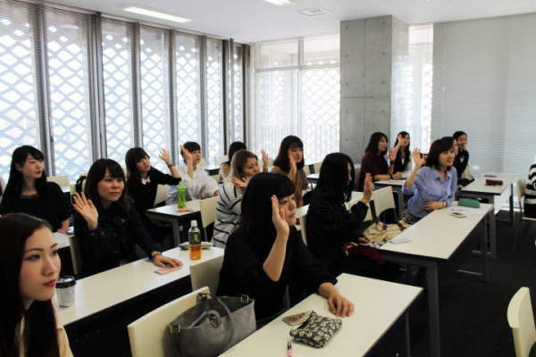 跡見学園女子大学, ゼミ, 実践, 株取引, アプリ, 授業