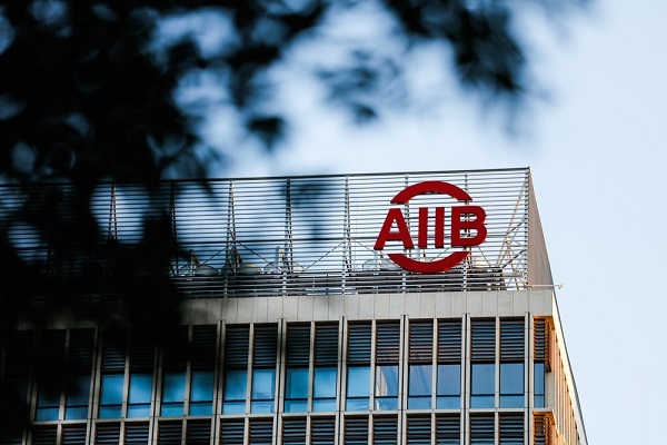 AIIB,日中関係,一帯一路