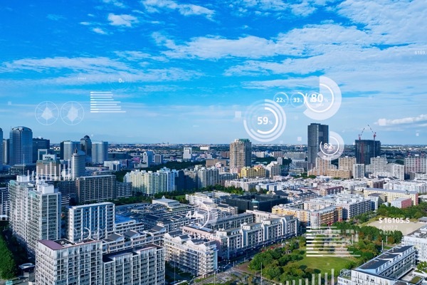 上昇続くマンション価格、高所得層需要や投機規制が今後のカギ