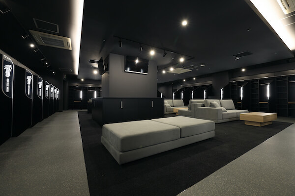 LVMH系ファンドが福岡の関家具を買収 地方発ブランドに世界資本が参入